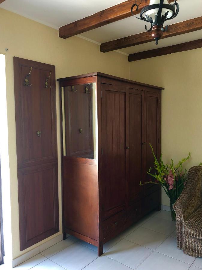 Apartments With Kitchen And Garden كييف المظهر الخارجي الصورة